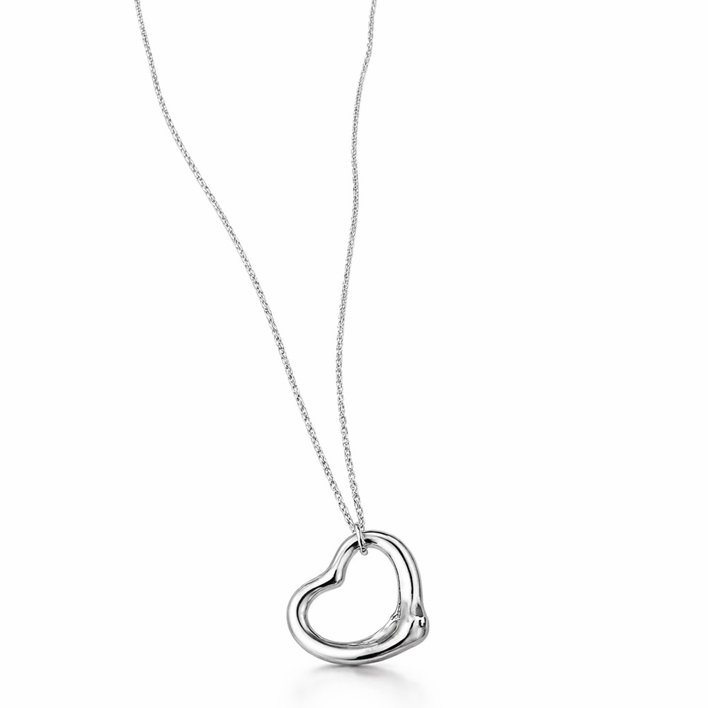 Authentic Tiffany & Co Small Silver Heart Pendant Necklace - Women's Jewelry 925